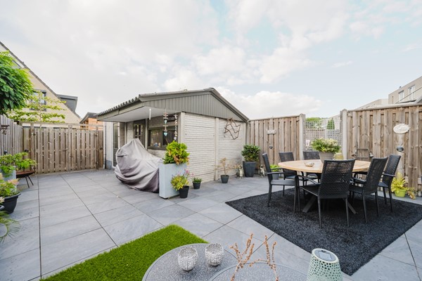 Medium property photo - Marga Klompéstraat 53, 3207 DD Spijkenisse